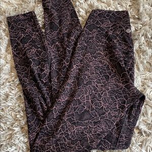 spanish lace align leggings